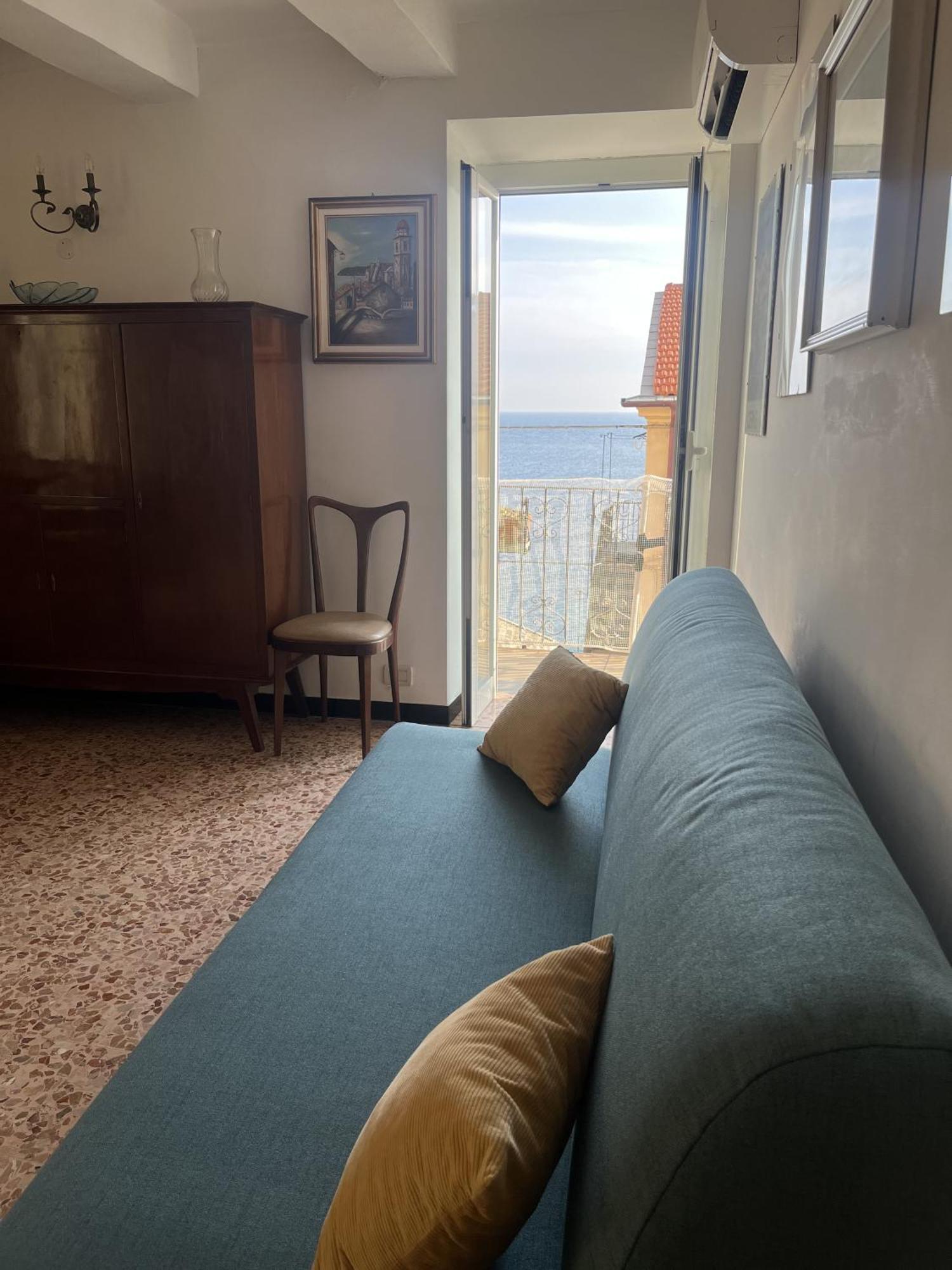 דירות צ'רבו Casa Del Sole Affacciato Sul Mare מראה חיצוני תמונה